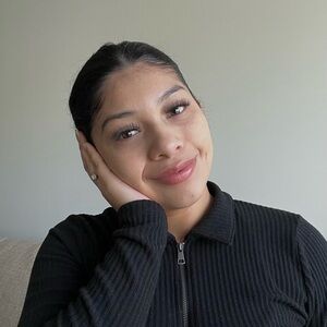 Meet your Posher, Nayeli